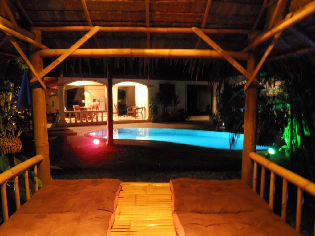 Coconut Paradise Holiday Villas Phuket Szoba fotó
